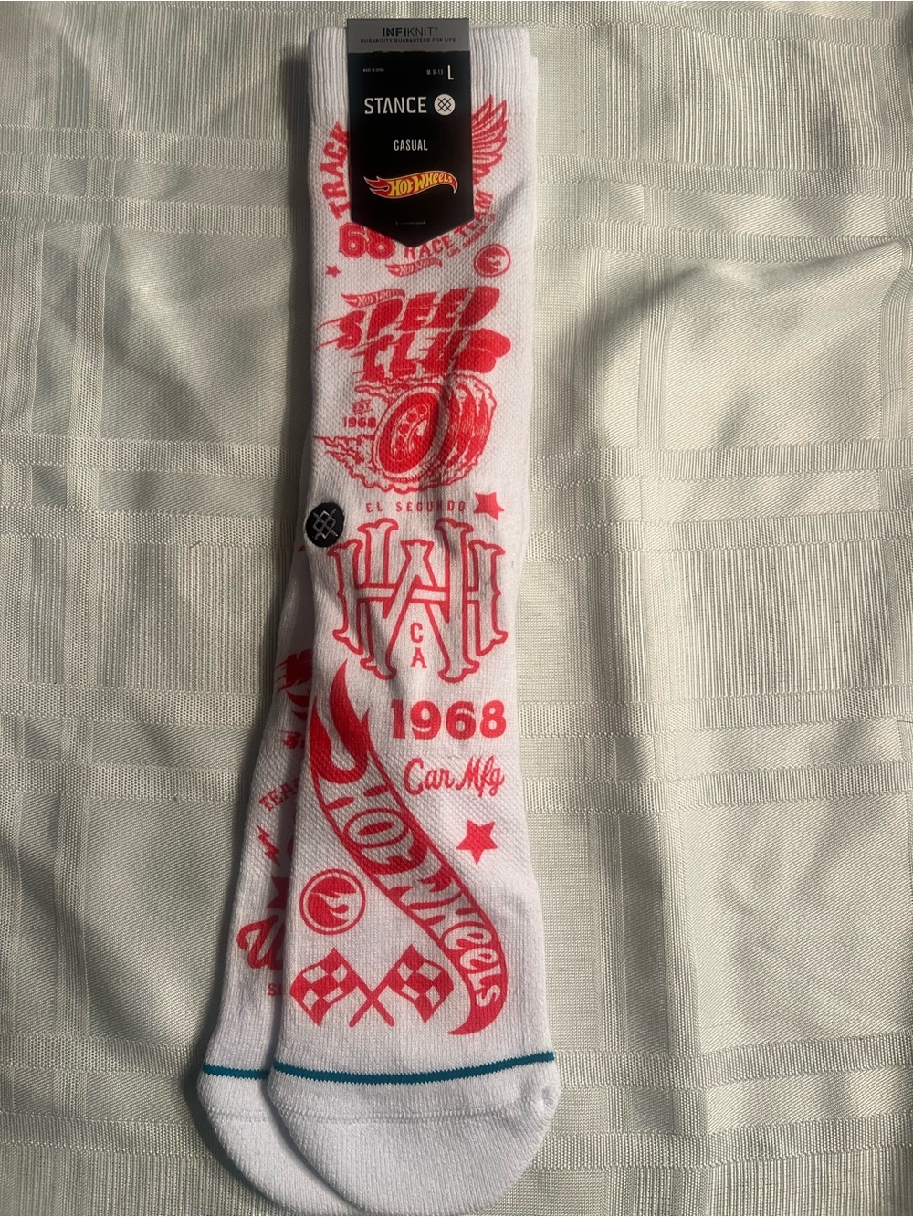 Stance hot wheels socks size large- new